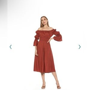 NWOT Alexia Admor Rey Off the Shoulder Midi Dress